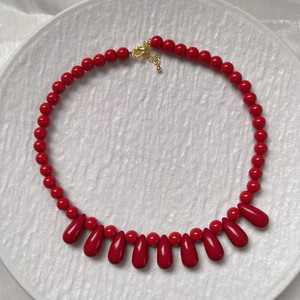 Collar de Cuentas de Plástico en Forma de Lágrima Rojo Vibrante, Latón Chapado en Oro para Uso Diario, Gargantilla con Estilo - Product Image 6