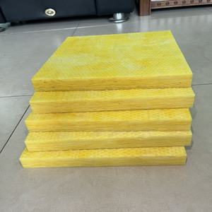 Mur extérieur <span class=keywords><strong>laine</strong></span> <span class=keywords><strong>de</strong></span> <span class=keywords><strong>verre</strong></span> ignifuge/<span class=keywords><strong>isolation</strong></span> thermique du toit panneau <span class=keywords><strong>de</strong></span> <span class=keywords><strong>laine</strong></span> <span class=keywords><strong>de</strong></span> <span class=keywords><strong>verre</strong></span> du bâtiment résidentiel peut être personnalisé - Product Image 4