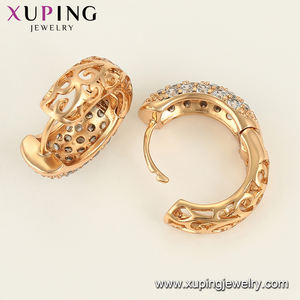 98816 <span class=keywords><strong>Xuping</strong></span> Aros Pendientes Joyería Estilo Español Diseño de Lujo en <span class=keywords><strong>Oro</strong></span> Aretes <span class=keywords><strong>Oro</strong></span> Mujer Circonitas Pendientes Huggie - Product Image 6