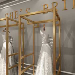 Porte-vêtements de haute qualité en acier inoxydable doré pour boutique de mariée, présentoir de robes de mariée en fer et acier inoxydable - Product Image 3
