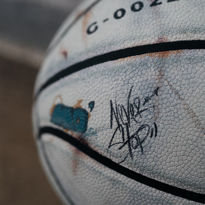 Ballon de basketball en PU pour l'éducation sportive, l'entraînement et le divertissement, tailles 4-7, avec logo, pour tous les âges - Product Image 1