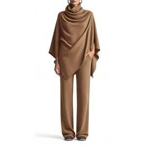 Conjunto de 2 Piezas para Mujer: Capa con Cuello Alto y Pantalones Acampanados - Conjuntos Asimétricos Drapeados de Moda para Mujer - Product Image 3