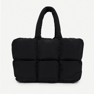 Bolso Tote Acolchado de Nailon Ligero para Mujer, Bolso de Hombro Casual Estilo Hobo con Logotipo Personalizado, Bolsos Pintados a Mano - Product Image 6