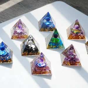 Generator energi piramida kristal kuarsa bening piramida kristal penyembuhan untuk perlindungan kuarsa alami untuk dekorasi rumah Chakra Reiki