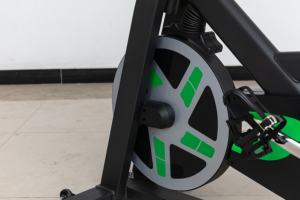 <span class=keywords><strong>Bicicleta</strong></span> de spinning para ejercicio comercial, <span class=keywords><strong>bicicleta</strong></span> estática deportiva para el hogar con volante de 18kg, <span class=keywords><strong>bicicleta</strong></span> de spinning <span class=keywords><strong>profesional</strong></span> para uso doméstico - Product Image 5