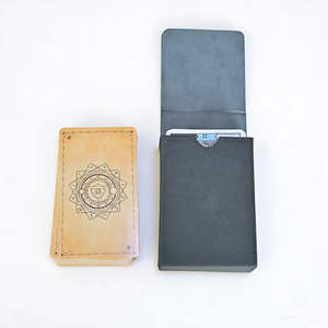 Boîte de rangement magnétique personnalisée en cuir de taille standard pour cartes Yugioh, Tarot et jeux de cartes à collectionner - Product Image 3