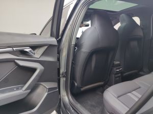 Agent exclusif recherché : Voiture d'occasion 2023 <span class=keywords><strong>Audi</strong></span> <span class=keywords><strong>A3</strong></span> <span class=keywords><strong>35</strong></span> <span class=keywords><strong>TFSI</strong></span> 1.4T 7DCT FWD avec toit panoramique, caméra de recul, LED, ESP, clé intelligente, fourniture OEM - Product Image 5