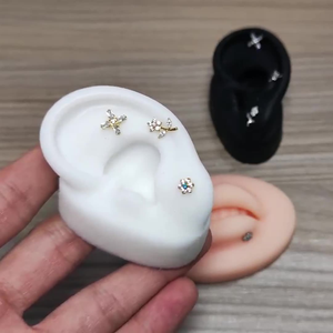 Grensoverschrijdende Hete <span class=keywords><strong>Titanium</strong></span> Legering Neus Sieraden Originele Zirkoon Libel Tong Nagel <span class=keywords><strong>8Mm</strong></span> Vergulde G23 Punctie - Product Image 2