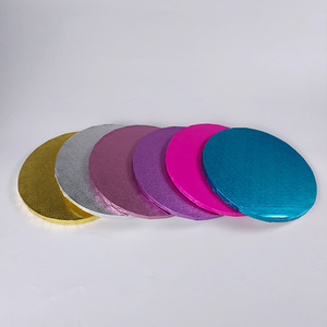 SunShine - Produit en promotion : Assiettes carrées en papier alimentaire 8x8 pouces, couleur et logo personnalisables, dorées, pour pâtisserie et gâteaux - Product Image 5