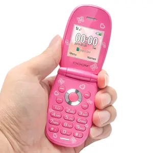थोक सस्ते मोबाइल फीचर फोन मिनी बच्चों कार्टून खरगोश फ्लिप फोन दोहरी सिम कार्ड V2.0 सेल फोन के साथ बच्चों के लिए
