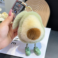 Porte-clés en métal durable en fausse fourrure de lapin Pom Pom Cartoon Fruit Avocat Peluche Boule Ornement Léger Ornement Suspendu