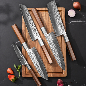Ensemble de couteaux de <span class=keywords><strong>chef</strong></span> japonais avec couteau à viande tranchant en acier Damas VG10 martelé à la main, manche de luxe en bois de rose - Product Image 2