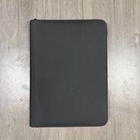 Porte-cartes de collection portable personnalisable en cuir PU avec fermeture éclair, protection RFID et design Top Loader pour cartes de crédit