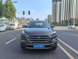 <span class=keywords><strong>Hyundai</strong></span> <span class=keywords><strong>Tucson</strong></span> <span class=keywords><strong>2016</strong></span> 2017 2018 à transmission automatique, SUV robuste pour un usage quotidien, best-seller - Product Image 2