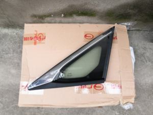 Pour Honda Civic capteur de <span class=keywords><strong>pare</strong></span>-<span class=keywords><strong>brise</strong></span> avant laminé automobile bon marché Auto toit ouvrant verre pièces automobiles - Product Image 2