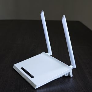 โมเด็ม 2.4G WiFi XPON FTTH พร้อมเสาอากาศภายนอก รุ่น ZC-512WT 1GE+1FE+1POTS+1CATV - Product Image 2