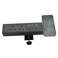Ce approuvé multi-fonctionnel bureau pince prise multiprise 2 prises ca 16A courant nominal double USB A + C UK pour poste de travail