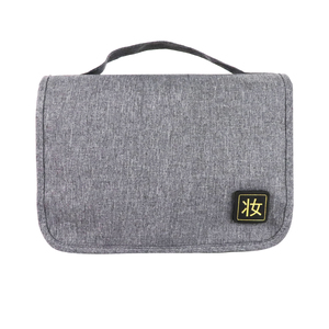 Trousse de Toilette Homme Multifonctionnelle en Polyester Imperméable 2024 avec Fermeture Éclair et Logo Personnalisé, Idéale pour Suspendre au Sac - Product Image 5