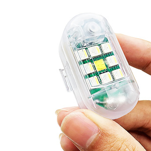 Balise <span class=keywords><strong>LED</strong></span> RGB <span class=keywords><strong>sans</strong></span> <span class=keywords><strong>fil</strong></span> à télécommande, lumière clignotante 7 couleurs avec chargement USB, modèle M3 - Product Image 2