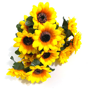 <b>Artificial</b> Sunflower <b>Bouquet</b> 7 Pieces High Simulation Plastic Silk Flowers For Home Wedding Decorations - Product Image 1
