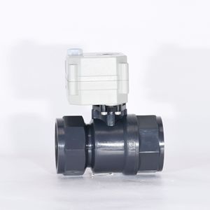 บอลวาล์วไฟฟ้า Upvc 1 1/4 นิ้ว Dn32 ทนต่อการกัดกร่อนสำหรับกรด ด่าง น้ำ น้ำมัน อุณหภูมิปกติ - Product Image 1