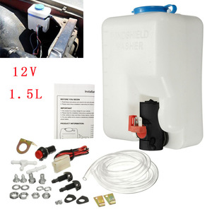 Bouteille de lave-glace universelle pour voiture 1,5 L 12 V électrique avec tuyau et kit de pompe pour le nettoyage des véhicules - Product Image 1