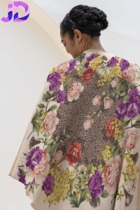 Không có moq của phụ nữ thanh lịch vuông Cashmere len tùy chỉnh in Merino thực sự tinh khiết len tất cả các mùa Khăn <span class=keywords><strong>Pashmina</strong></span> khăn choàng - Product Image 4