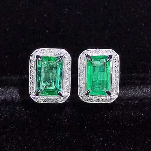 SGARIT Luxurious Party Women Jewelry Green Gemstone <strong>Earring</strong> 18k <strong>Gold</strong> 1.05ct Natural <strong>Emerald</strong> Stud <strong>Earring</strong> - Product Image 2