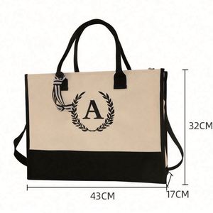 Sac de plage en toile personnalisé avec initiales, cadeau monogrammé, sac fourre-tout en jute pour femmes - Product Image 3