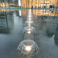 Fontaine à eau en acier inoxydable de petite taille, fabriquée en usine, design moderne, durable pour les patios intérieurs/extérieurs, les terrasses, les jardins et l'aménagement paysager