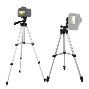 Trépied en alliage d'aluminium pour projecteur, <span class=keywords><strong>support</strong></span> de téléphone portable pour diffusion en direct, 3 sections, <span class=keywords><strong>support</strong></span> pour <span class=keywords><strong>appareil</strong></span> <span class=keywords><strong>photo</strong></span> reflex numérique, extensible jusqu'à 1680 mm, pliable, anti-bulles - Product Image 4