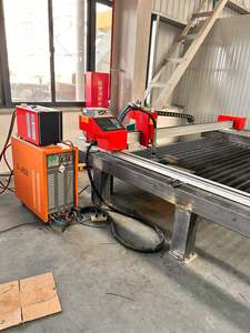 เครื่องตัดพลาสม่า CNC แบบรางคู่ ขนาดกะทัดรัด พกพาสะดวก รุ่น 1530 สำหรับงานตัดโลหะในอุตสาหกรรม ความลึกการตัดสูงสุด 16 มม. - Product Image 2