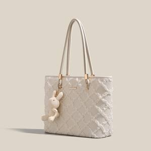 Bolso de mano de tela de encaje Bolso cruzado para mujer con correa para el hombro y correa para las axilas-Bolso de mujer de moda y versátil - Product Image 4