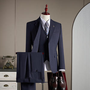 <span class=keywords><strong>Traje</strong></span> de rayas de gama alta <span class=keywords><strong>para</strong></span> <span class=keywords><strong>hombre</strong></span> con botones de un solo pecho <span class=keywords><strong>para</strong></span> Otoño e Invierno Conjunto de tres piezas Chaqueta <span class=keywords><strong>para</strong></span> negocios Casual - Product Image 1
