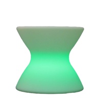 Chaise de plage LED lumineuse moderne et colorée en plastique, mobilier d'extérieur, tabouret de bar pour la maison, avec 16 couleurs changeantes, résistant aux UV, produits rotomoulés