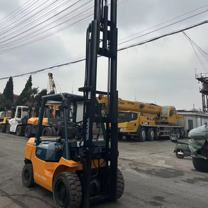 Chariot élévateur diesel d'occasion le plus vendu, largement utilisé, FD35 3/3.5/4/5/6/7/8/10/12/15/16 tonnes, Toyota TCM Heli - Product Image 1