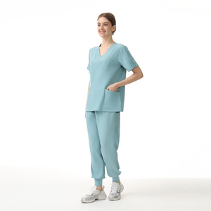 Uniformes musulmanes de manga corta <span class=keywords><strong>para</strong></span> <span class=keywords><strong>mujer</strong></span> al por mayor, traje largo, uniformes de enfermería hospitalaria <span class=keywords><strong>para</strong></span> médicos, hospitales y clínicas - Product Image 4
