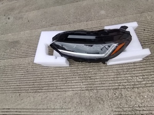 Repuestos de Auto de Alta Calidad, Faro Delantero para Honda <span class=keywords><strong>HRV</strong></span> 2023 2024 2025 2026 - Product Image 3