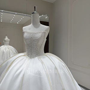 Robe de mariée classique Xx110 avec corsage festonné perlé, robe de bal en satin, dos corseté et traîne pour cérémonie religieuse, Jancember - Product Image 3