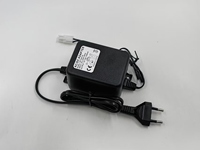 Alimentation de sortie AC 230/240VAC 24V 2A Transformateur adaptateur secteur linéaire