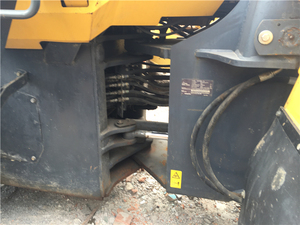 Chargeuse sur pneus Komatsu WA380 d'occasion 2020, économique, capacité de charge nominale de 15 tonnes, moteur CAT, faible consommation de carburant, entretien facile - Product Image 5