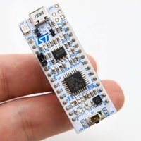 ST NUCLEO-32 STM32F303K8 NOUVEAU MCU Cortex-M4 32 bits, carte d'évaluation et de développement de haute qualité