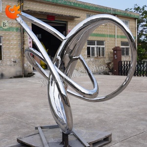Escultura Circular Abstrata em Aço Inoxidável Personalizada, Arte Decorativa Polida para Ornamentação Externa em Propriedades Urbanas - Product Image 5