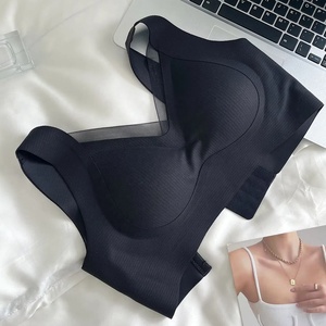 Sıcak kadın dikişsiz Wirefree artı boyutu sutyenler tam kapsama gizlemek geri yağ rahat Femme kadınlar için Bralette dantel sütyen - Product Image 1