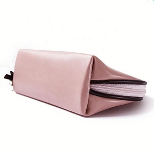 Trousse de maquillage personnalisée en forme de coquille sac de cosmétique de voyage en cuir PU pour filles - Product Image 5