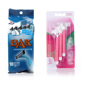Maquinillas de Afeitar Desechables de Triple Hoja de Acero Inoxidable con Mango de Goma, Marca SOLINSHAVE <span class=keywords><strong>para</strong></span> Hombre, Empaque en Bolsa o Blister - Product Image 1