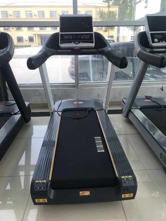 9200 Fitness Electric Treadmill - 15% Incline Cardio Machine