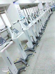 Máquina de Crecimiento Capilar con Láser de 650nm, Aprobada en EE. UU., Equipo Médico Clínico para el Crecimiento del Cabello y <span class=keywords><strong>Alopecia</strong></span>, para Uso en Clínicas de Trasplante Capilar - Product Image 6