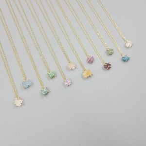 Pierre de naissance Griffe Irrégulière Pierre Naturelle Collier Douze Anniversaire Cristal Pendentif Collier En Acier Inoxydable - Product Image 5