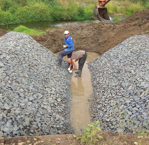 <span class=keywords><strong>Gabion</strong></span> standard boîtes chaudes galvanisées panier clôture mur 2x1x1 treillis métallique vente boîte tailles carré prix <span class=keywords><strong>gabion</strong></span> - Product Image 4